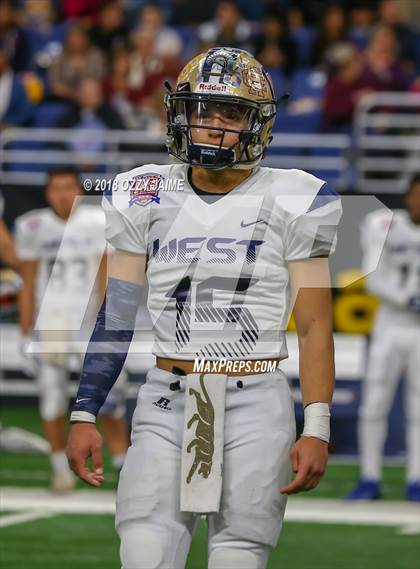 Thumbnail 3 in San Antonio All-Star Game photogallery.