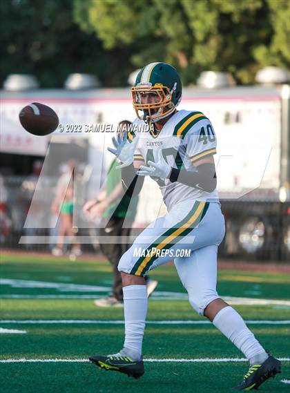 Thumbnail 2 in Canyon @ Harvard-Westlake photogallery.