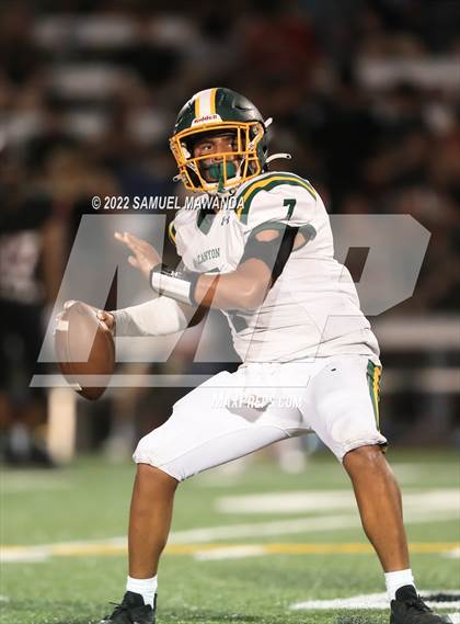 Thumbnail 1 in Canyon @ Harvard-Westlake photogallery.