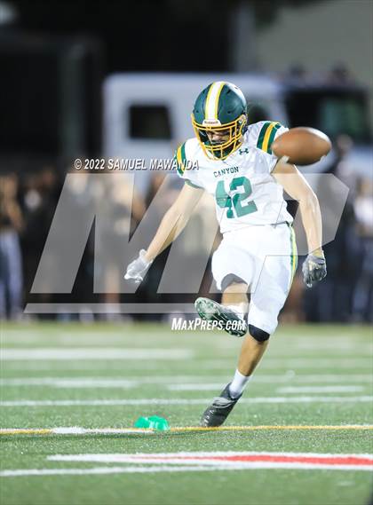 Thumbnail 1 in Canyon @ Harvard-Westlake photogallery.