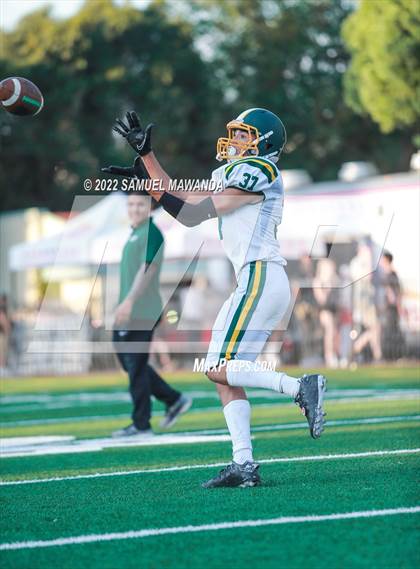 Thumbnail 1 in Canyon @ Harvard-Westlake photogallery.