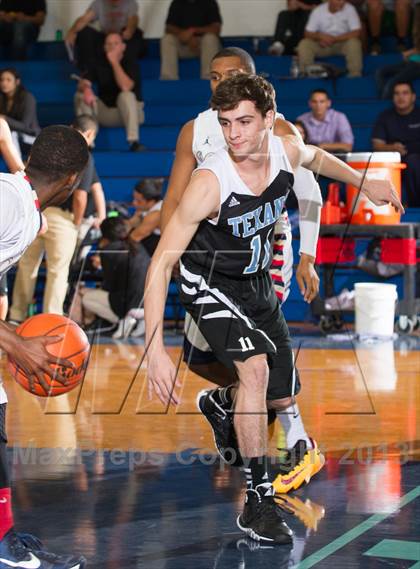 Thumbnail 3 in Klein Collins @ Sam Rayburn (McDonald's Texas Invitational) photogallery.