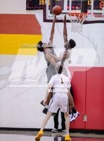 Thumbnail 1 in Crespi vs. St. Francis (Mission League Tournament) photogallery.