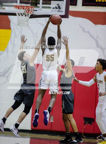 Thumbnail 2 in Crespi vs. St. Francis (Mission League Tournament) photogallery.