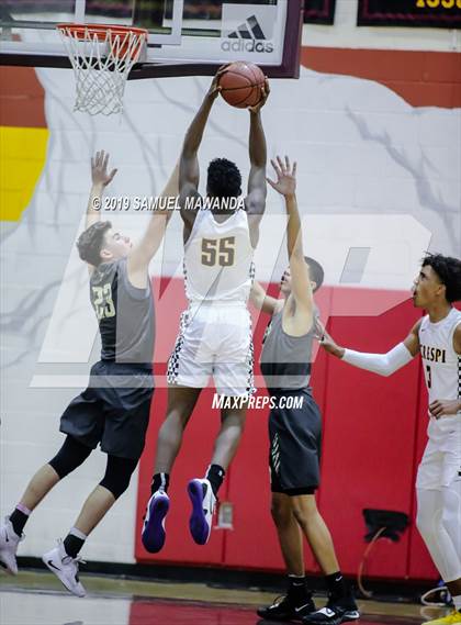 Thumbnail 1 in Crespi vs. St. Francis (Mission League Tournament) photogallery.