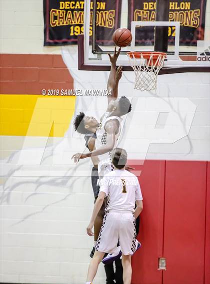 Thumbnail 3 in Crespi vs. St. Francis (Mission League Tournament) photogallery.
