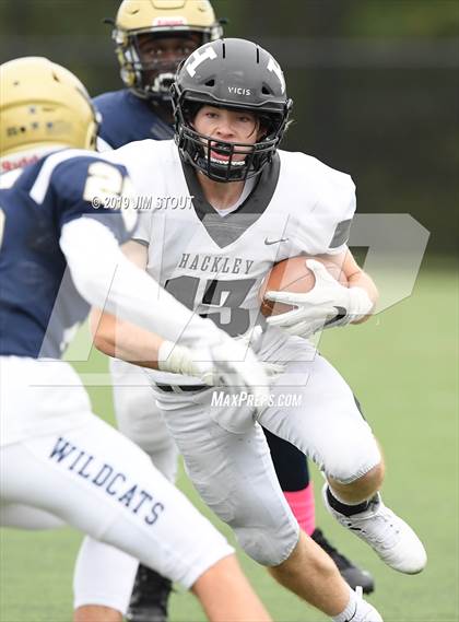 Thumbnail 2 in Hackley @ Rye Country Day photogallery.