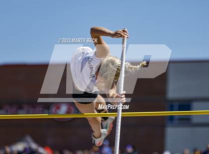 Thumbnail 1 in Class 3 Pole Vault (MSHSAA State Championship) photogallery.