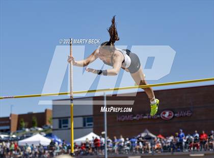 Thumbnail 3 in Class 3 Pole Vault (MSHSAA State Championship) photogallery.