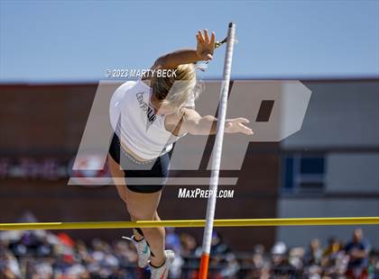 Thumbnail 3 in Class 3 Pole Vault (MSHSAA State Championship) photogallery.