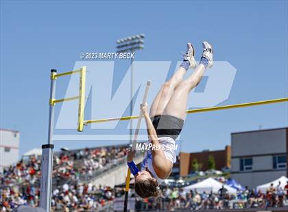 Thumbnail 3 in Class 3 Pole Vault (MSHSAA State Championship) photogallery.