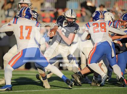 Thumbnail 2 in Cary-Grove vs East St. Louis (IHSA 6A Final) photogallery.
