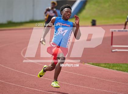Thumbnail 2 in Dave Bethany Relays (4x200M) photogallery.