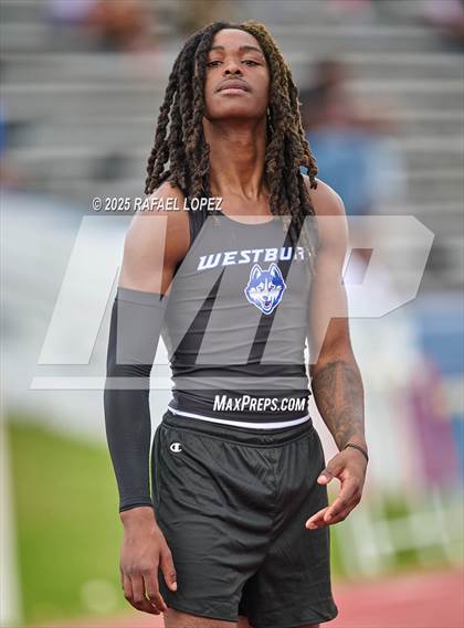 Thumbnail 2 in Dave Bethany Relays (4x200M) photogallery.