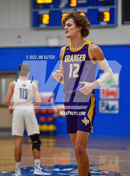 Thumbnail 2 in Snook vs Granger photogallery.
