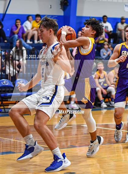 Thumbnail 3 in Snook vs Granger photogallery.