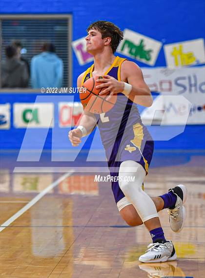 Thumbnail 1 in Snook vs Granger photogallery.