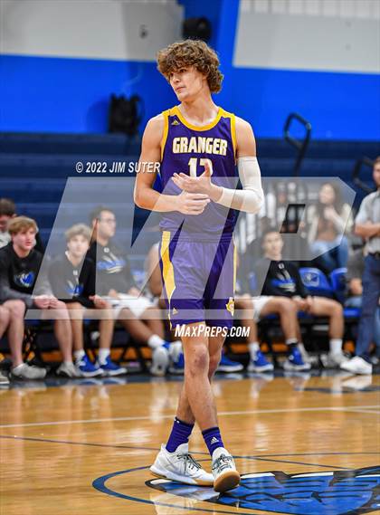 Thumbnail 2 in Snook vs Granger photogallery.