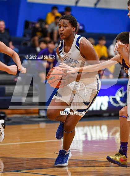 Thumbnail 3 in Snook vs Granger photogallery.