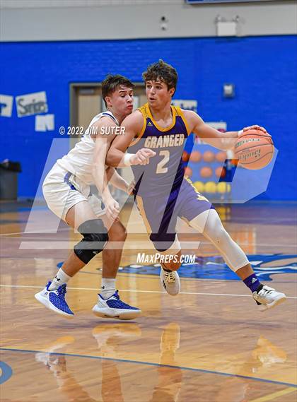 Thumbnail 3 in Snook vs Granger photogallery.