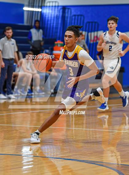 Thumbnail 3 in Snook vs Granger photogallery.