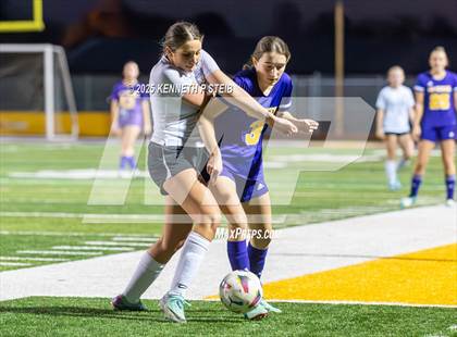 Thumbnail 1 in Alexandria @ Thibodaux (LHSAA Division I Bi-District) photogallery.