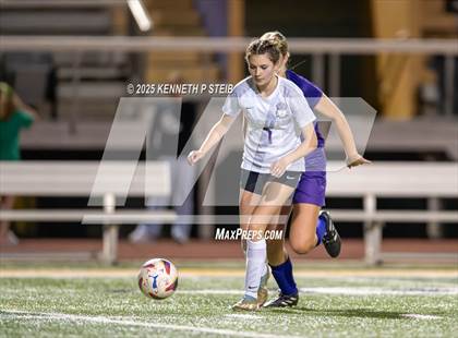 Thumbnail 2 in Alexandria @ Thibodaux (LHSAA Division I Bi-District) photogallery.