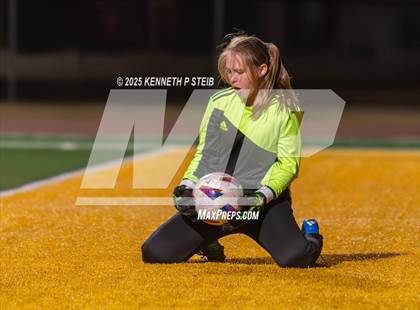 Thumbnail 1 in Alexandria @ Thibodaux (LHSAA Division I Bi-District) photogallery.