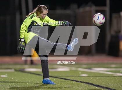 Thumbnail 2 in Alexandria @ Thibodaux (LHSAA Division I Bi-District) photogallery.