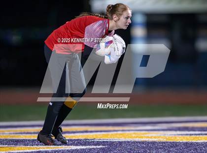 Thumbnail 3 in Alexandria @ Thibodaux (LHSAA Division I Bi-District) photogallery.