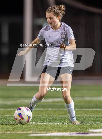Thumbnail 3 in Alexandria @ Thibodaux (LHSAA Division I Bi-District) photogallery.