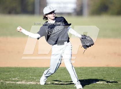 Thumbnail 1 in Isabella @ Billingsley photogallery.