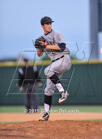 Thumbnail 3 in Flower Mound vs. Keller (UIL 6A Regional Quarterfinal Playoff) photogallery.