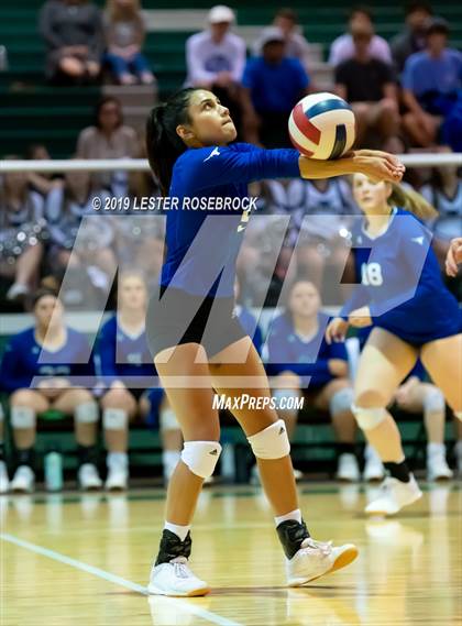 Thumbnail 2 in George West @ Dilley photogallery.