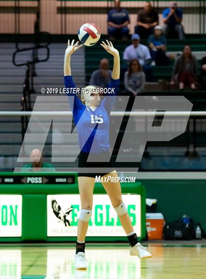 Thumbnail 2 in George West @ Dilley photogallery.