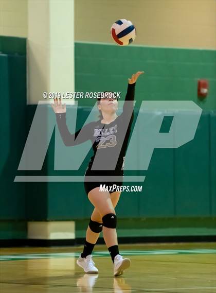 Thumbnail 2 in George West @ Dilley photogallery.