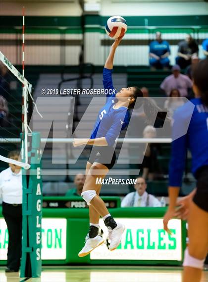 Thumbnail 1 in George West @ Dilley photogallery.