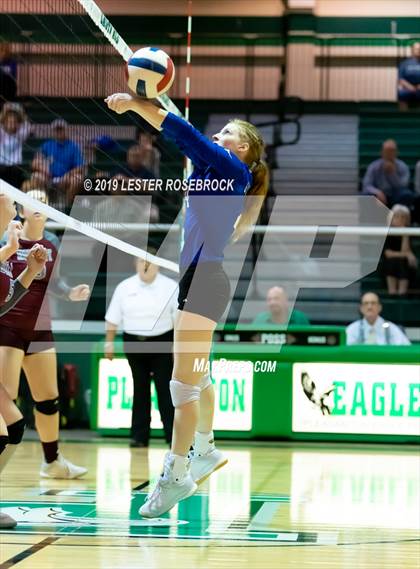 Thumbnail 2 in George West @ Dilley photogallery.