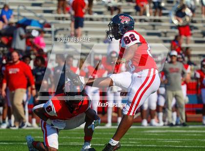 Thumbnail 2 in South Panola vs. Houston photogallery.