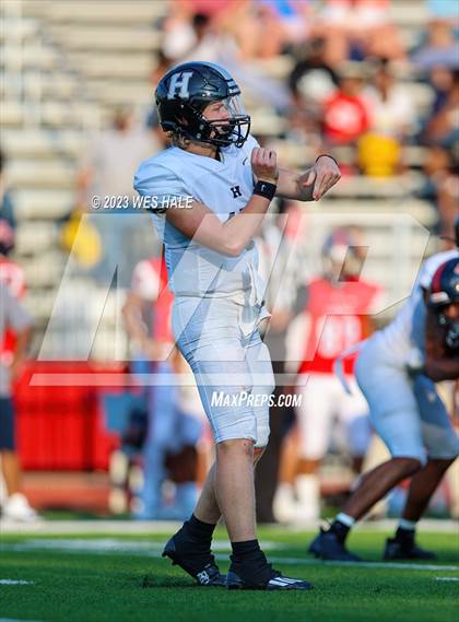 Thumbnail 2 in South Panola vs. Houston photogallery.