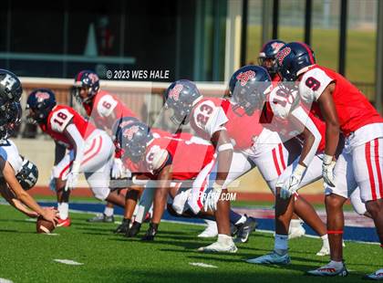 Thumbnail 2 in South Panola vs. Houston photogallery.