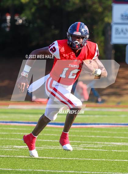 Thumbnail 2 in South Panola vs. Houston photogallery.