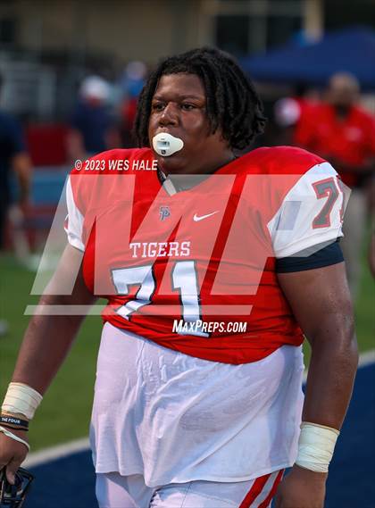 Thumbnail 2 in South Panola vs. Houston photogallery.