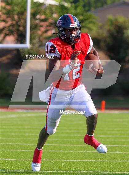 Thumbnail 3 in South Panola vs. Houston photogallery.