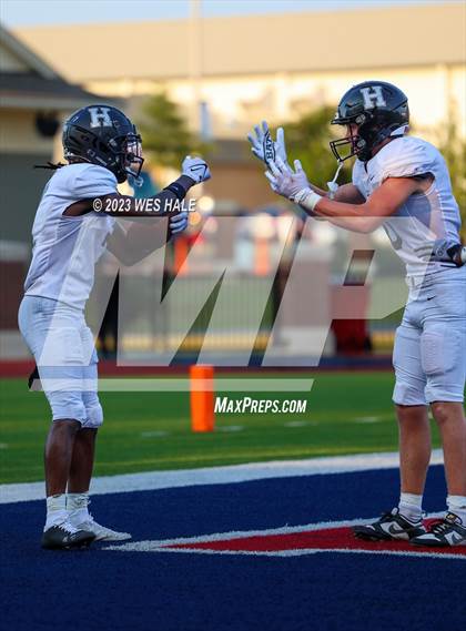 Thumbnail 2 in South Panola vs. Houston photogallery.
