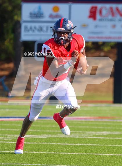 Thumbnail 2 in South Panola vs. Houston photogallery.