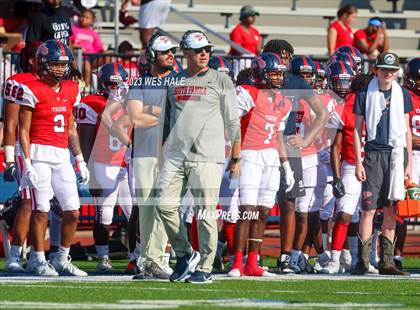 Thumbnail 2 in South Panola vs. Houston photogallery.