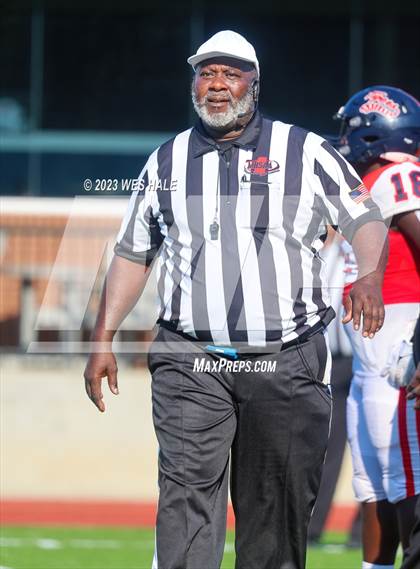Thumbnail 3 in South Panola vs. Houston photogallery.