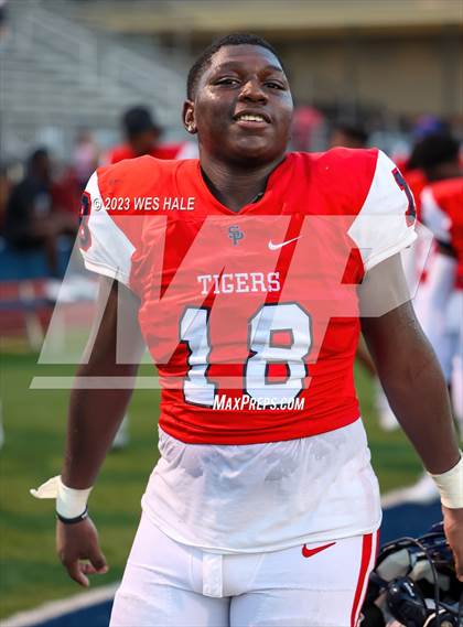 Thumbnail 3 in South Panola vs. Houston photogallery.