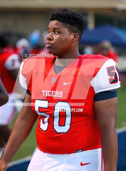 Thumbnail 3 in South Panola vs. Houston photogallery.